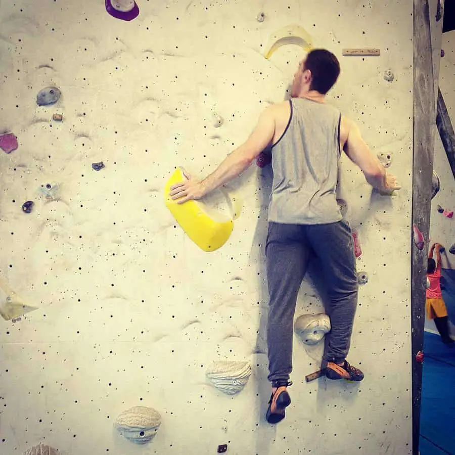 How Do You Start & End a Bouldering Problem? Rock Climbing Central